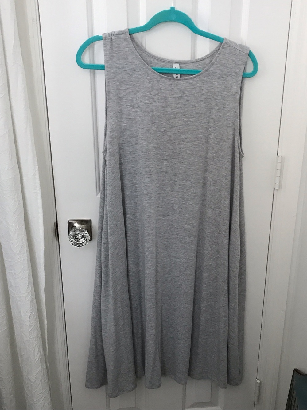 Zenana Outfitters Light Gray Sleeveless Swing Dress